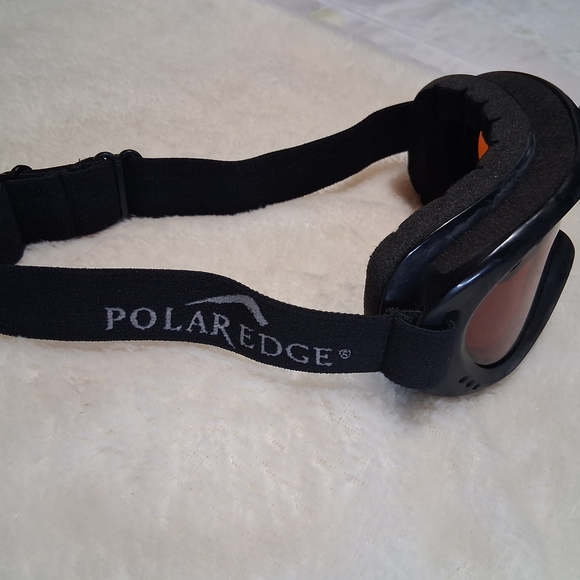 Black and Orange Stylish Glasses for Modern Look - Picture 3 of 5